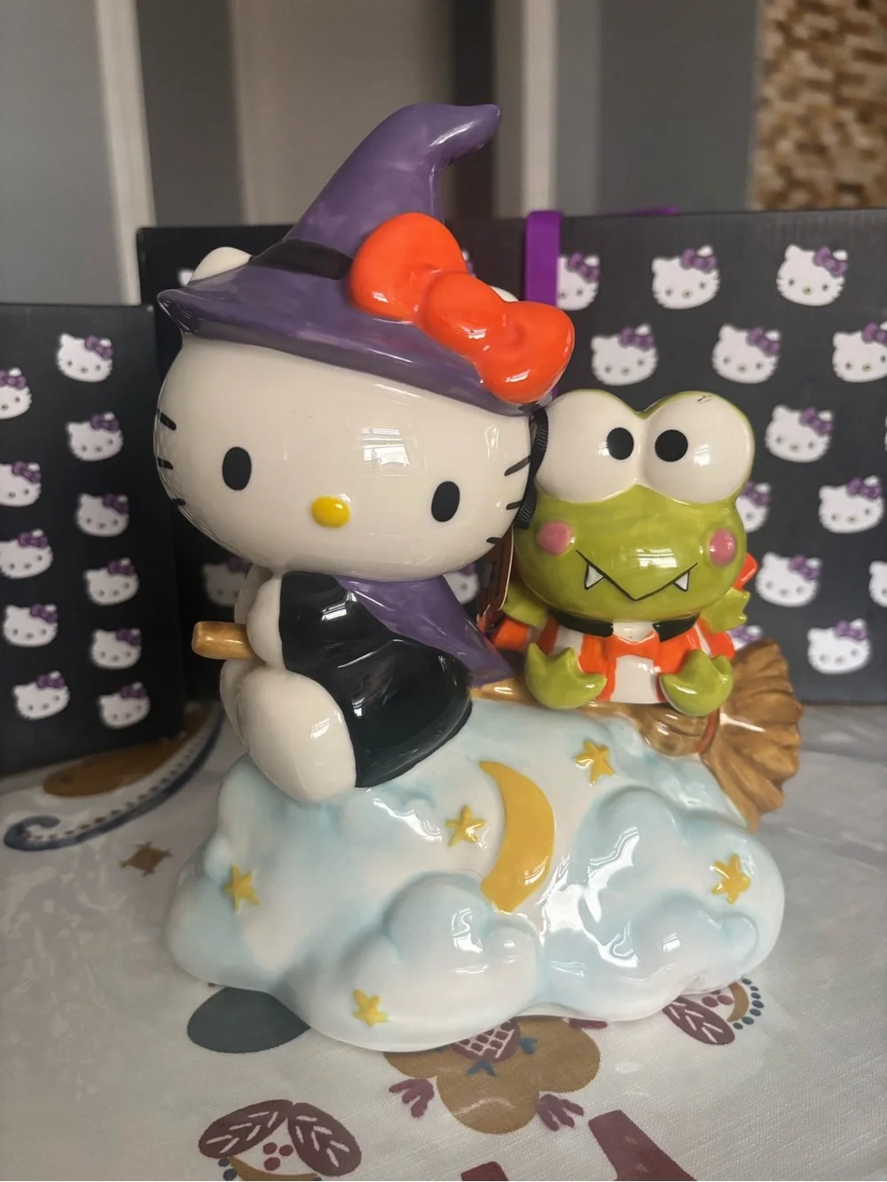 NEW Blue Sky Clayworks HELLO KITTY and Friends Halloween Witch With Keroppi